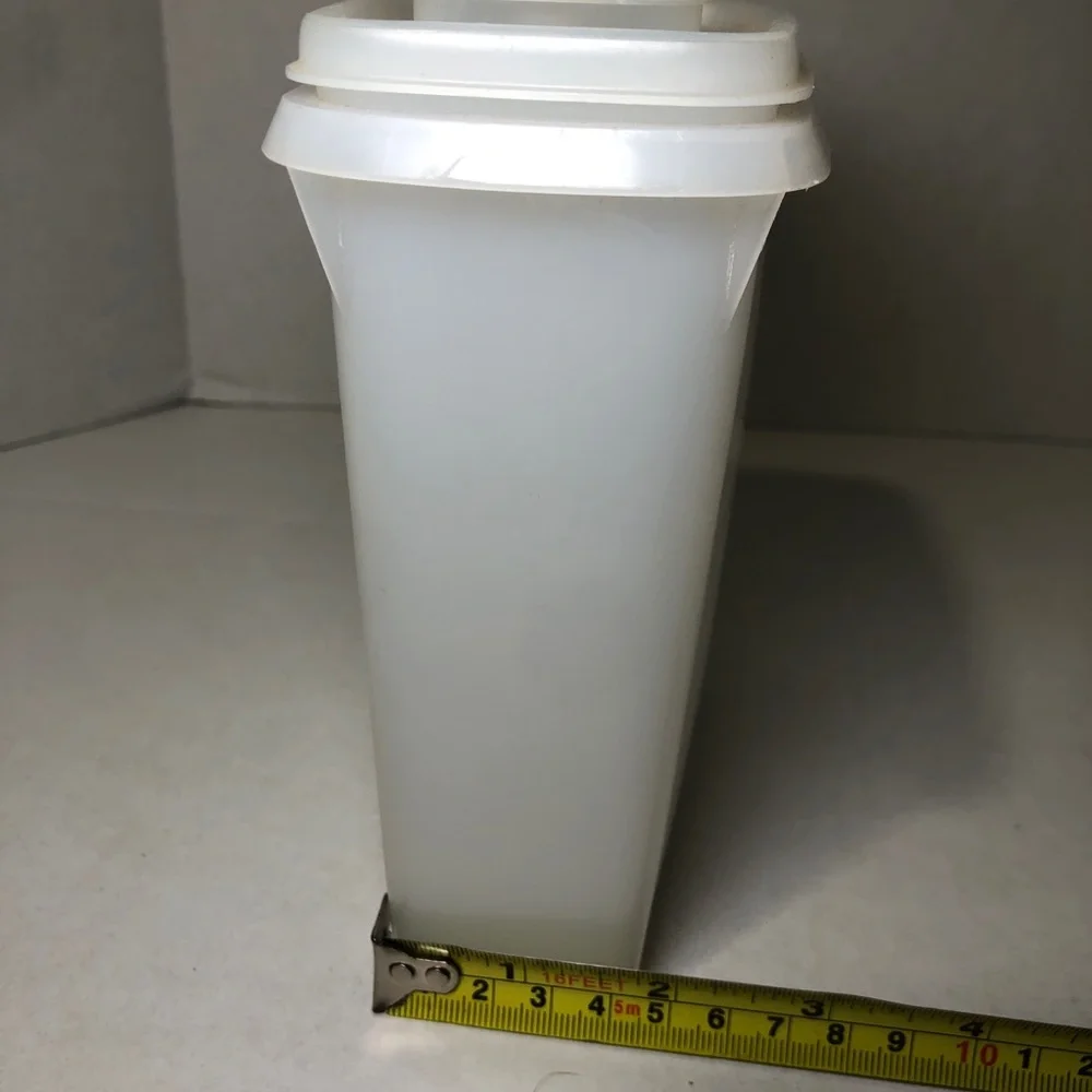 Vintage Tupperware Stor N Pour Jr Cereal Container #499-4 Lid 509-2 Sheer USA